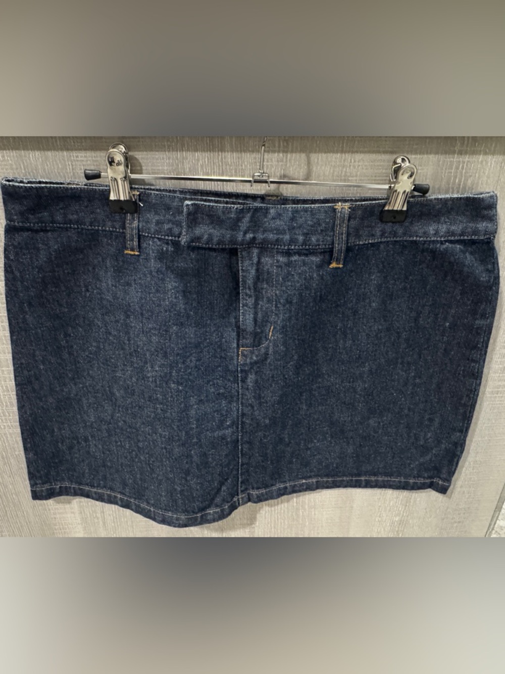 Old Navy Denim Mini Skirt. Size 10